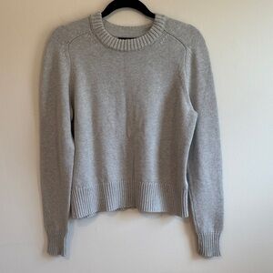 Petite Women’s Banana Republic Cotton-Silk Blend Gray Sweater